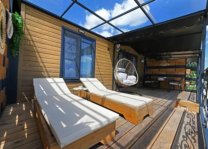 Луксозна вила Black Sea Fichoza *